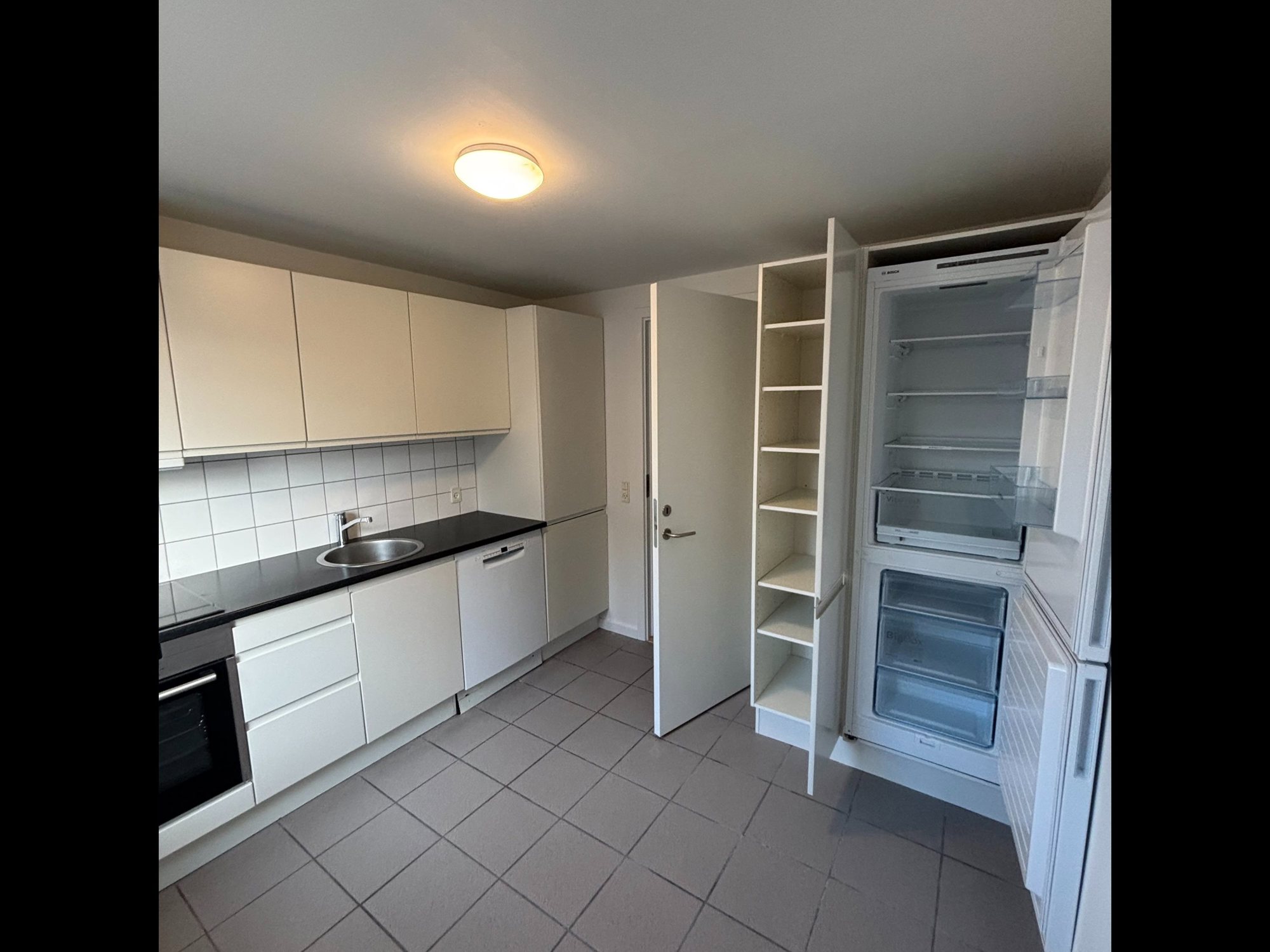 Gugvej 178, st., 9210 Aalborg SØ
