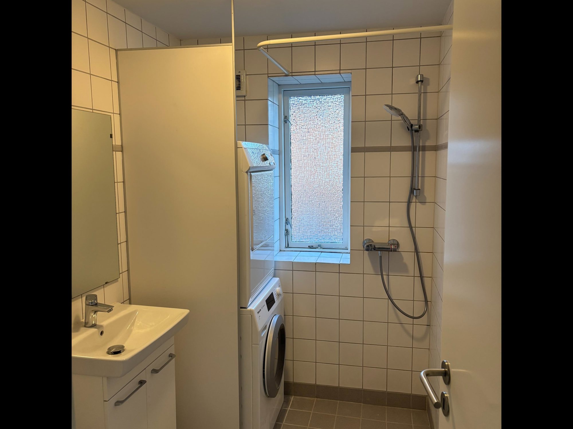 Gugvej 178, st., 9210 Aalborg SØ