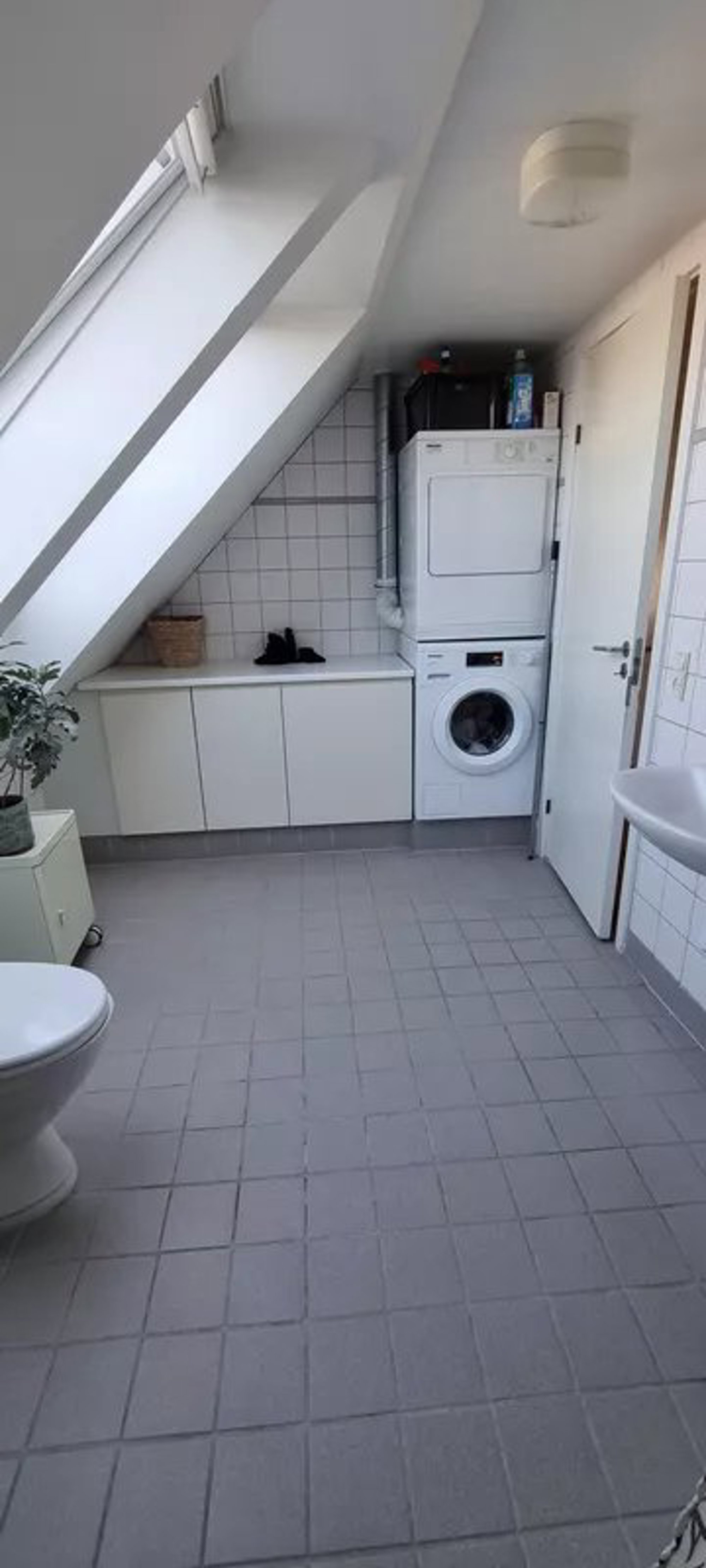 Gugvej 178, 1., 9210 Aalborg SØ